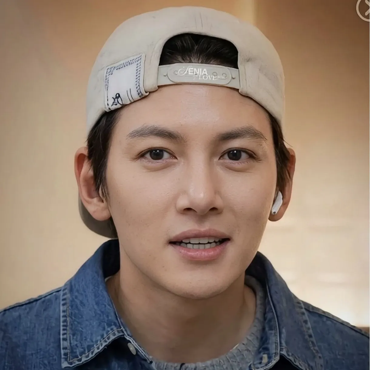 A moment captured by a fan of Ji Changwook