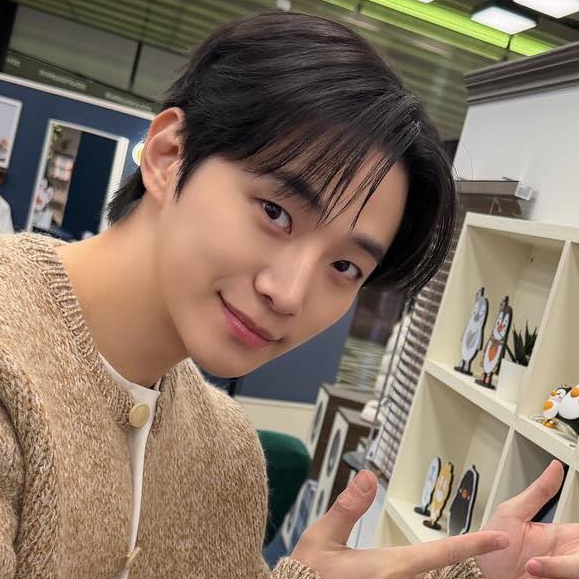 Foto terbaru dari Lee Junho