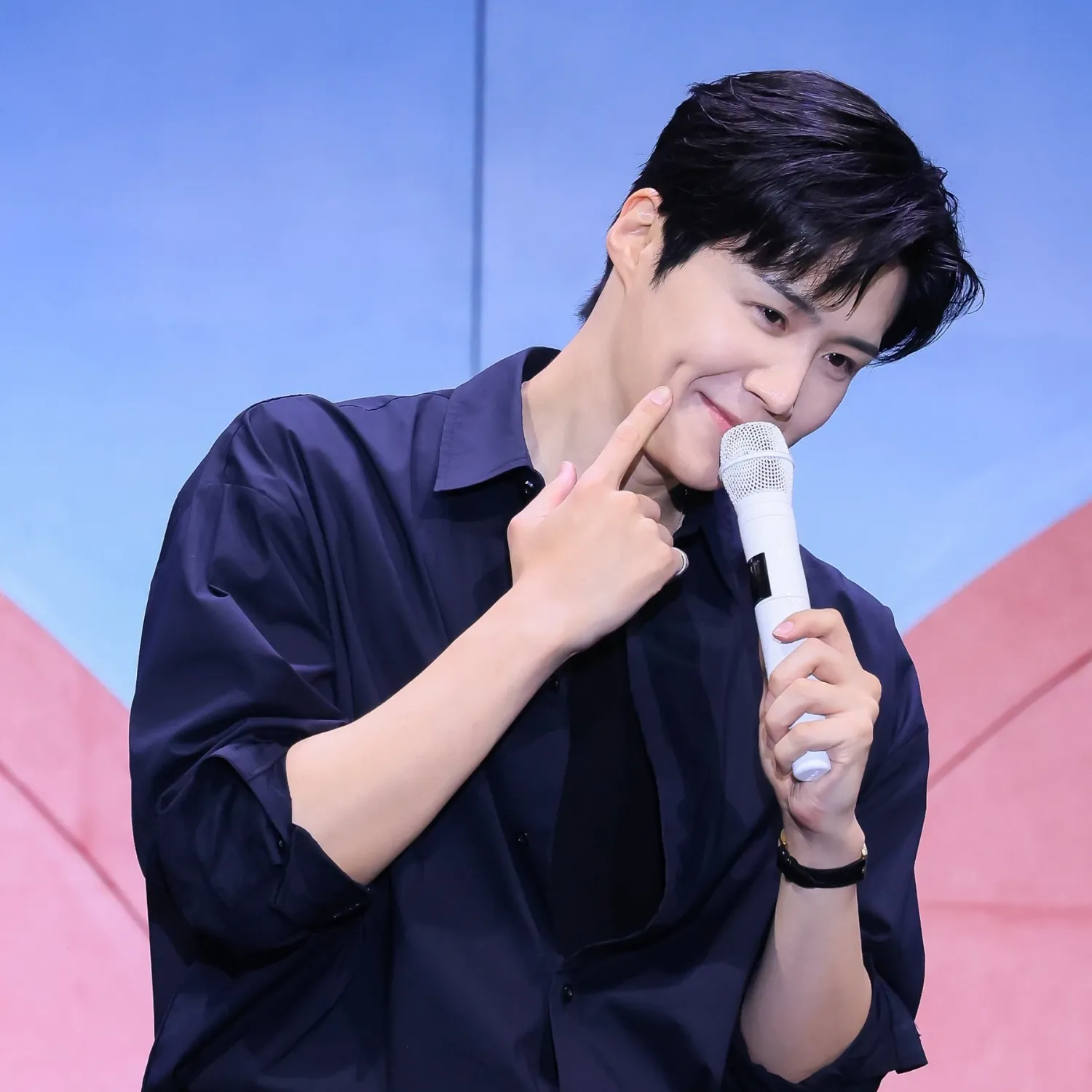 Cuplikan di balik layar dari Kim Seonho