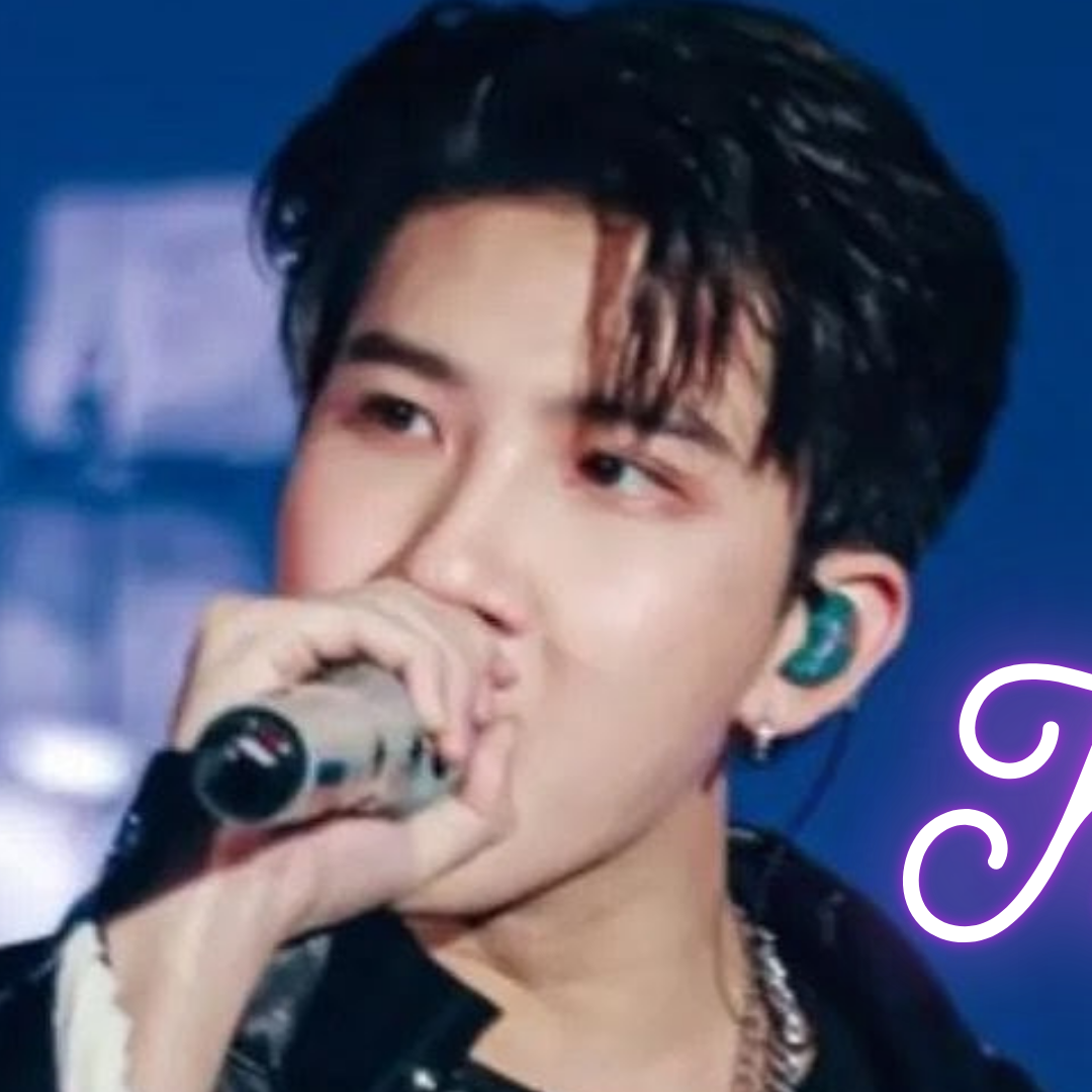 A moment captured by a fan of Khaotung Thanawat Ratanakitpaisan