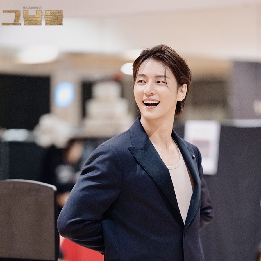 Latest photo of Yoon Shiyoon