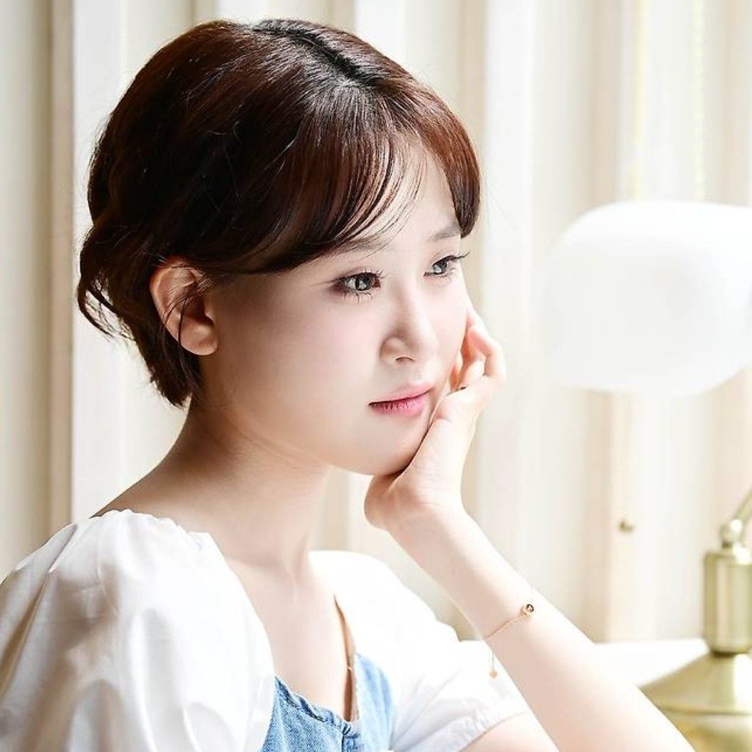 Foto kegiatan terbaru dari Kim Dahyun