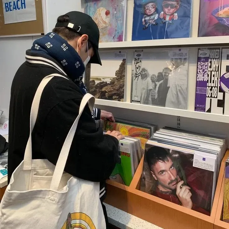 A moment captured by a fan of Kim Bum