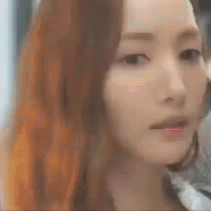 A moment captured by a fan of Park Minyoung
