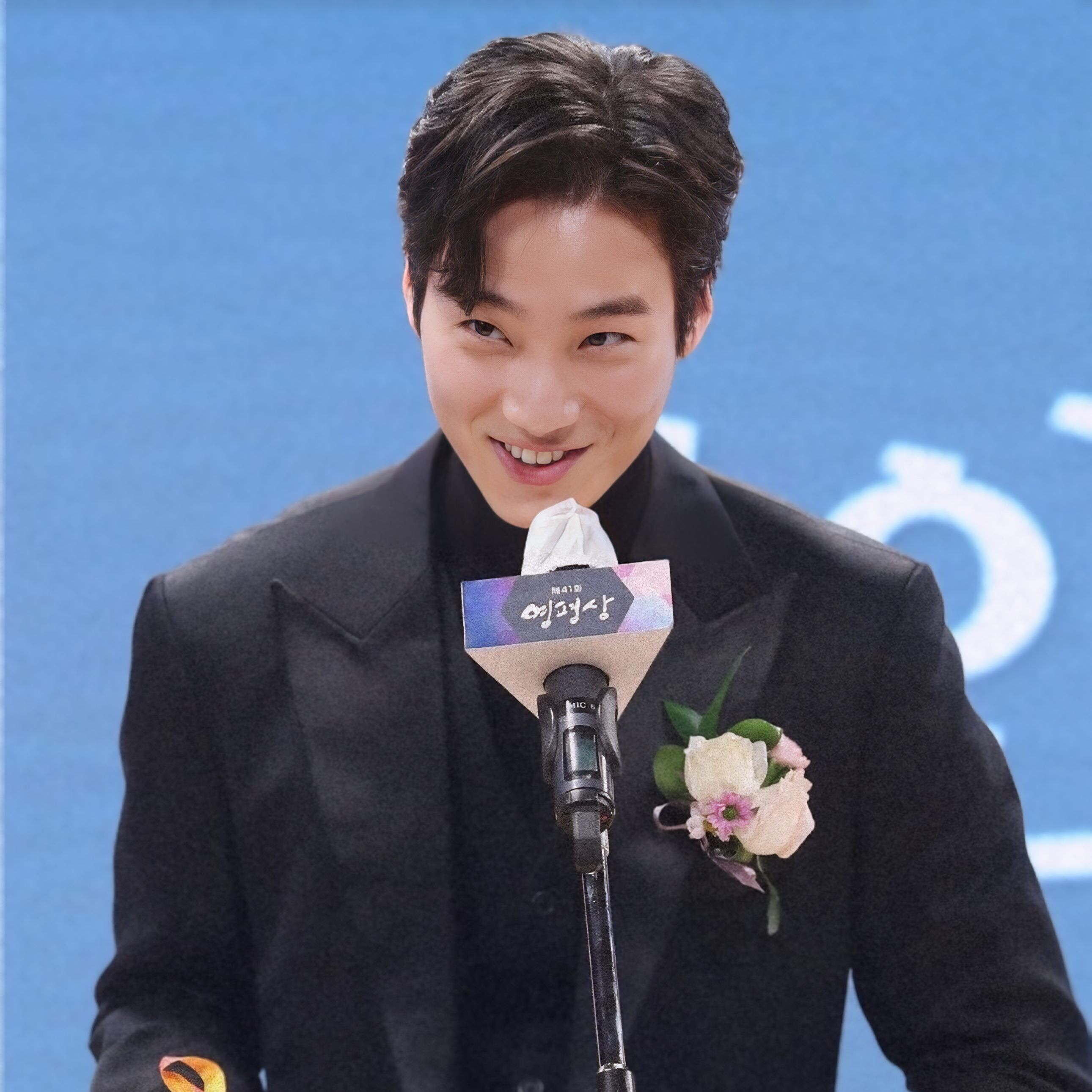 A moment captured by a fan of Lee Hongnae