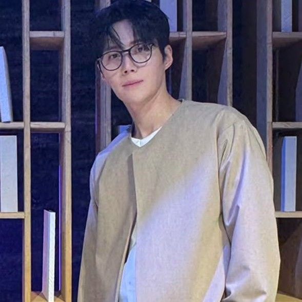 김선호 최근 활동샷