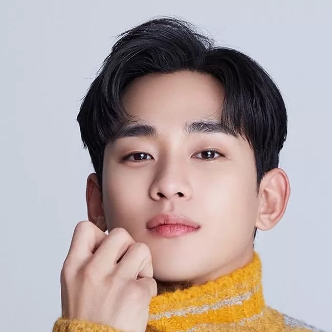 Behind-the-scenes cut of Kim Soohyun