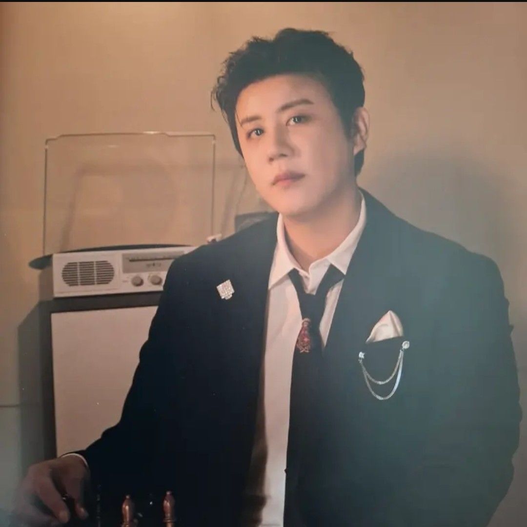 Recent activity shot of Jin Haesung