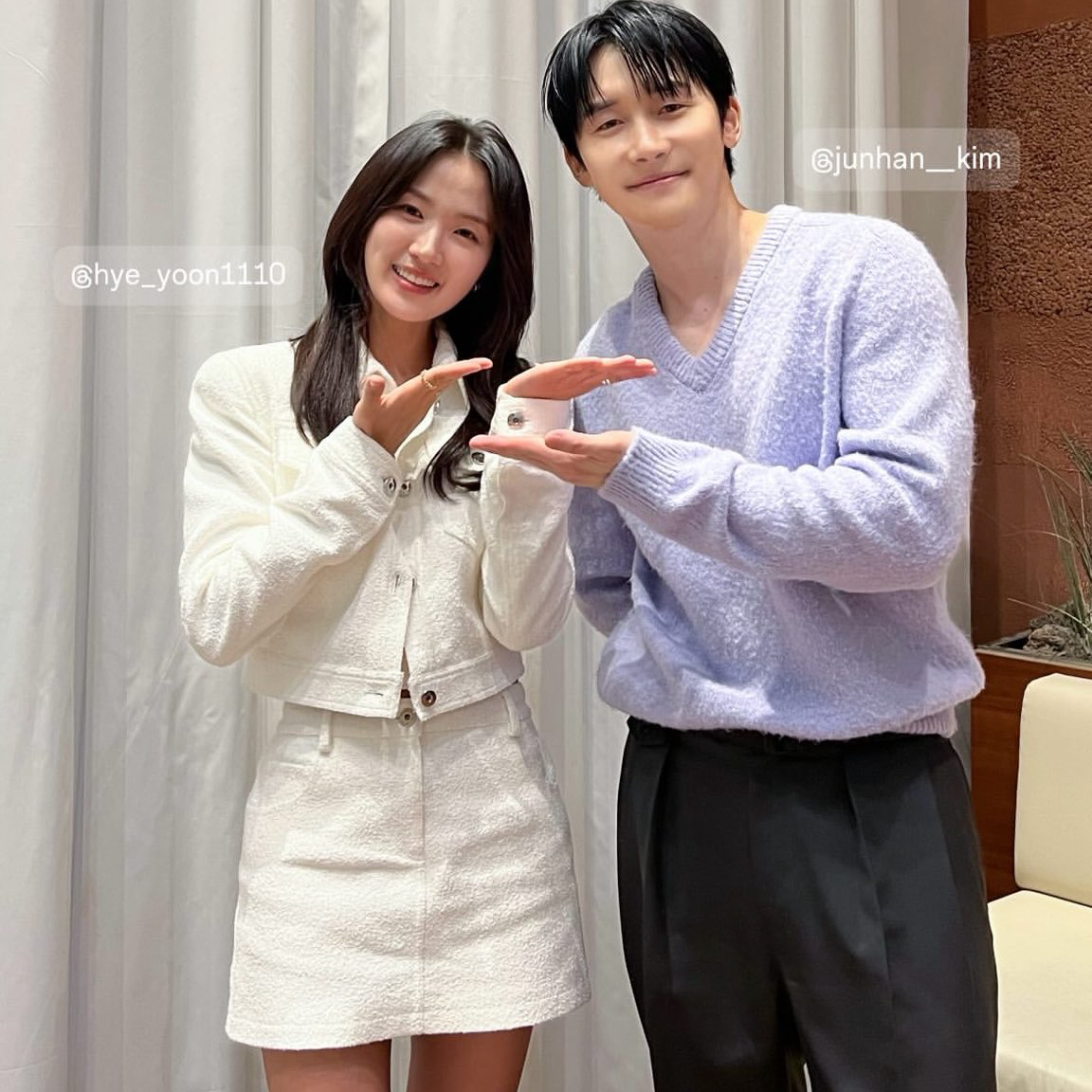 Behind-the-scenes cut of Kim Hyeyoon