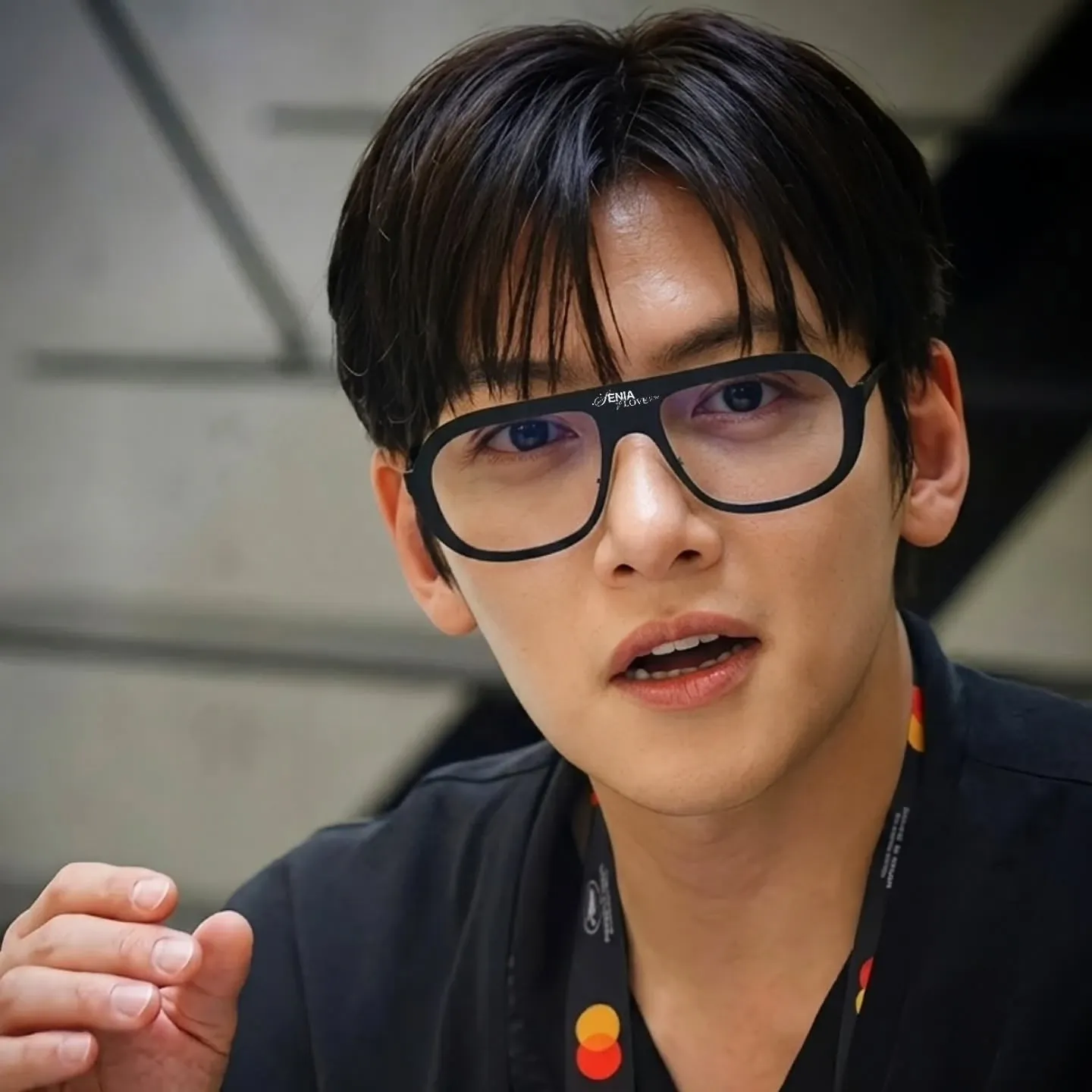 A moment captured by a fan of Ji Changwook