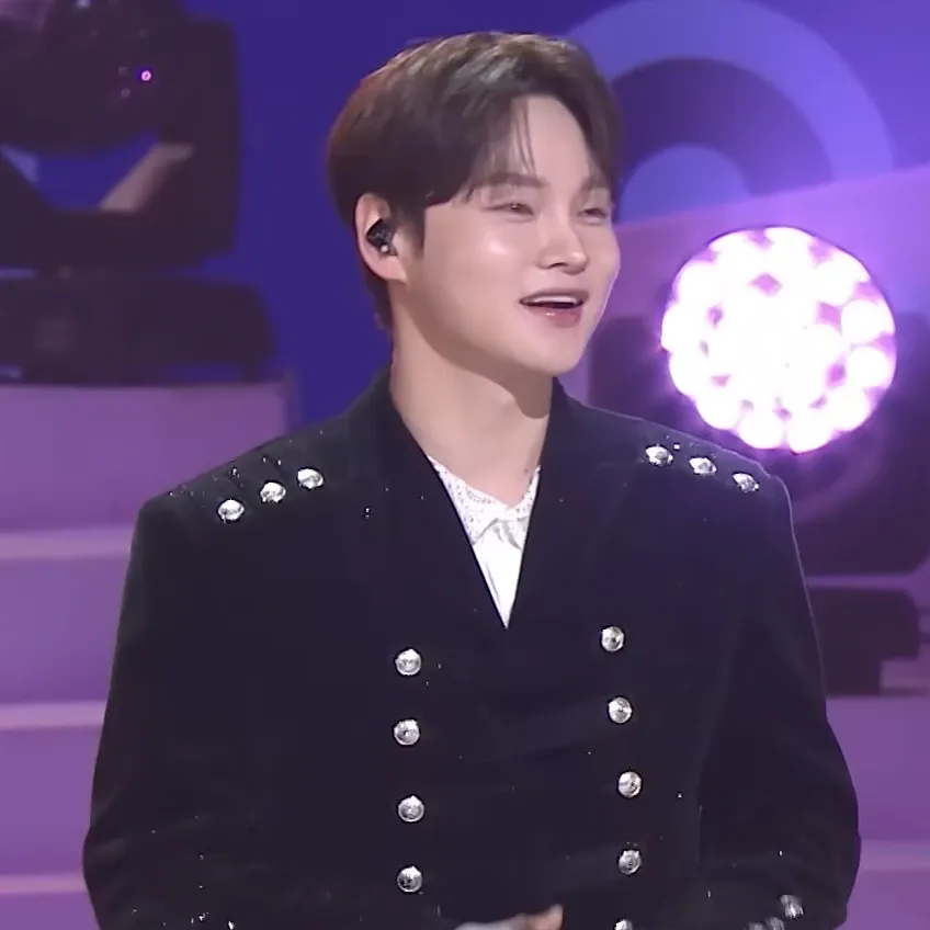 박서진의 비하인드 컷