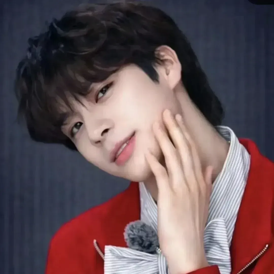 Behind-the-scenes cut of Jeong Dongwon