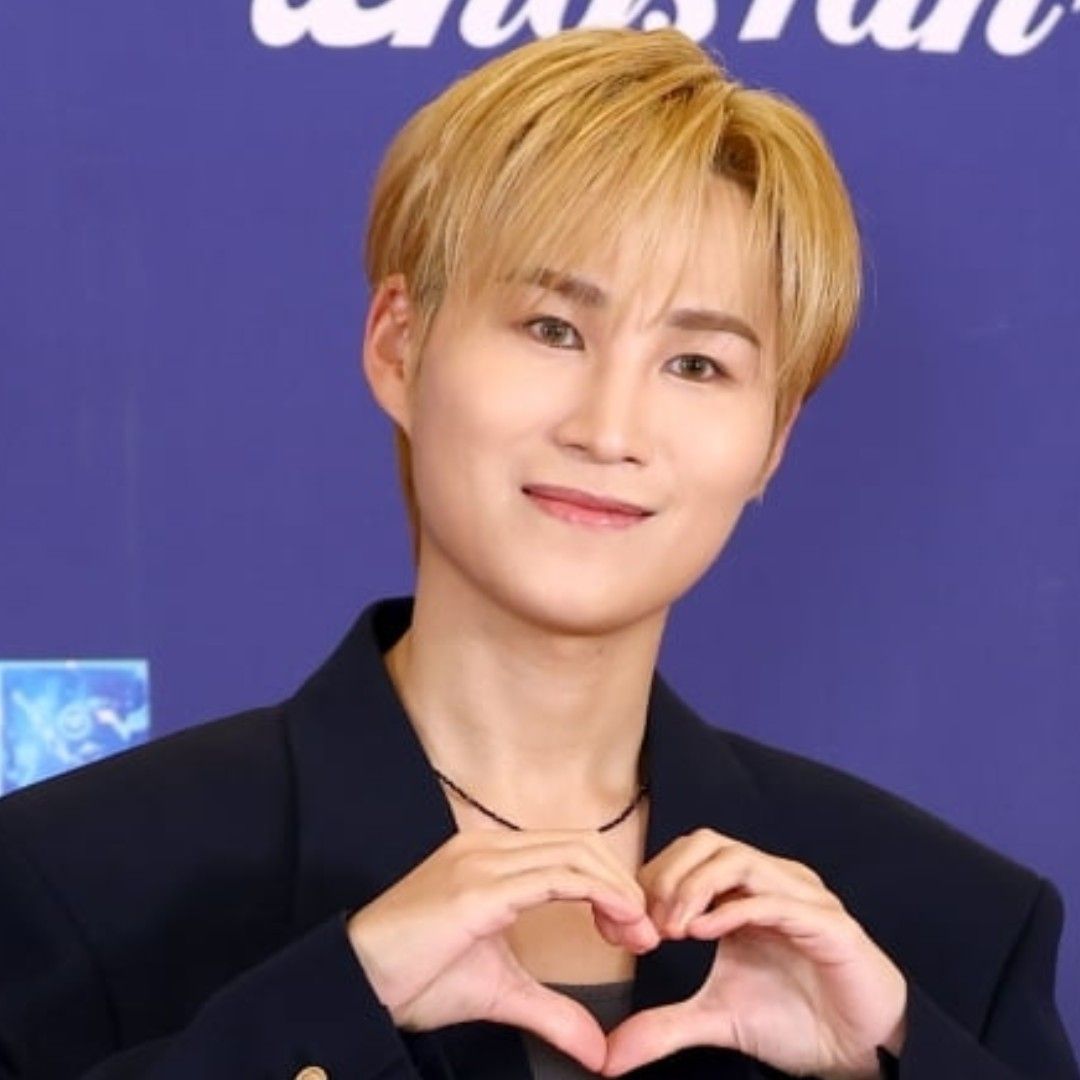 김희재의 최신 사진