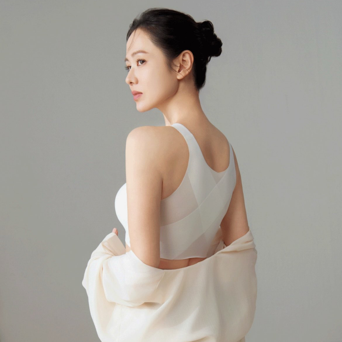 Cuplikan di balik layar dari Son Yejin