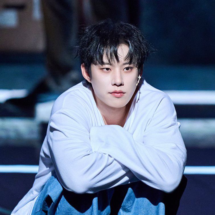 Latest photo of Kim Sungcheol