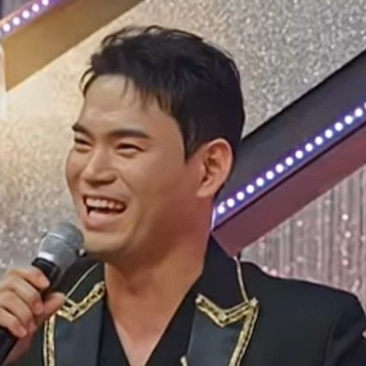 Recent activity shot of Cheonrokdam