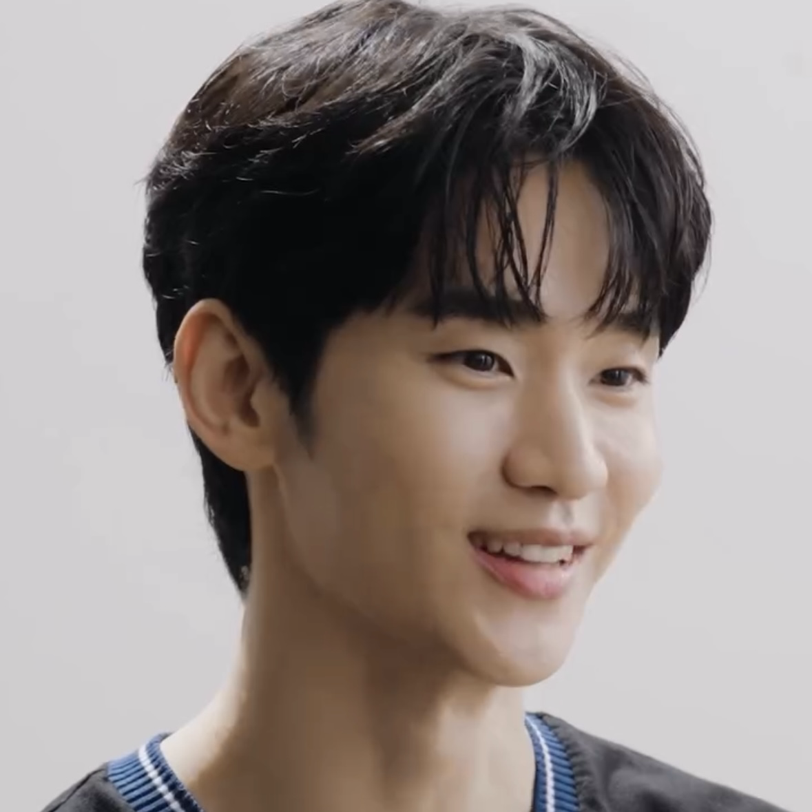 Recent activity shot of Kim Soohyun