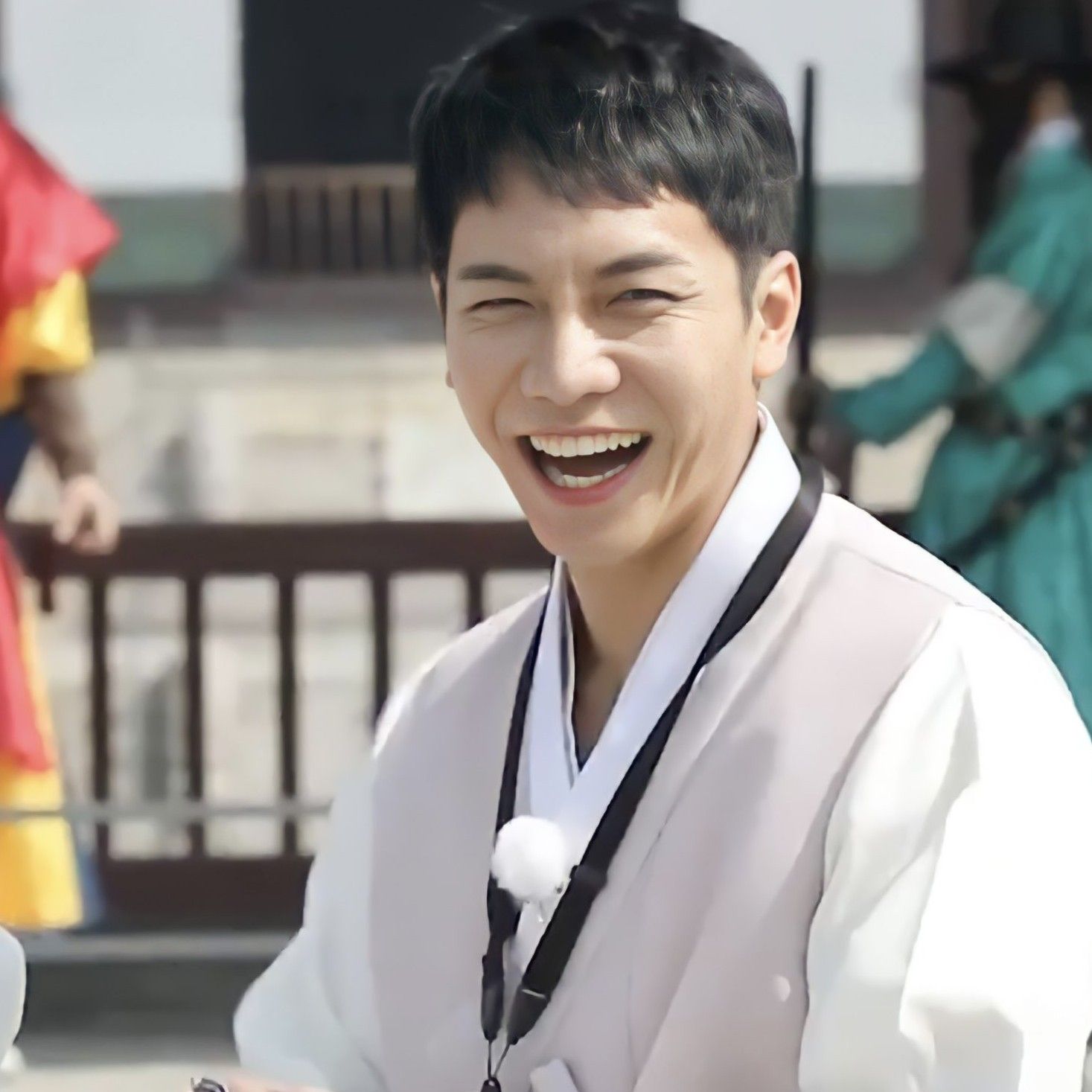 Recent activity shot of Lee Seunggi