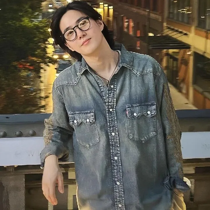 Recent activity shot of Suho