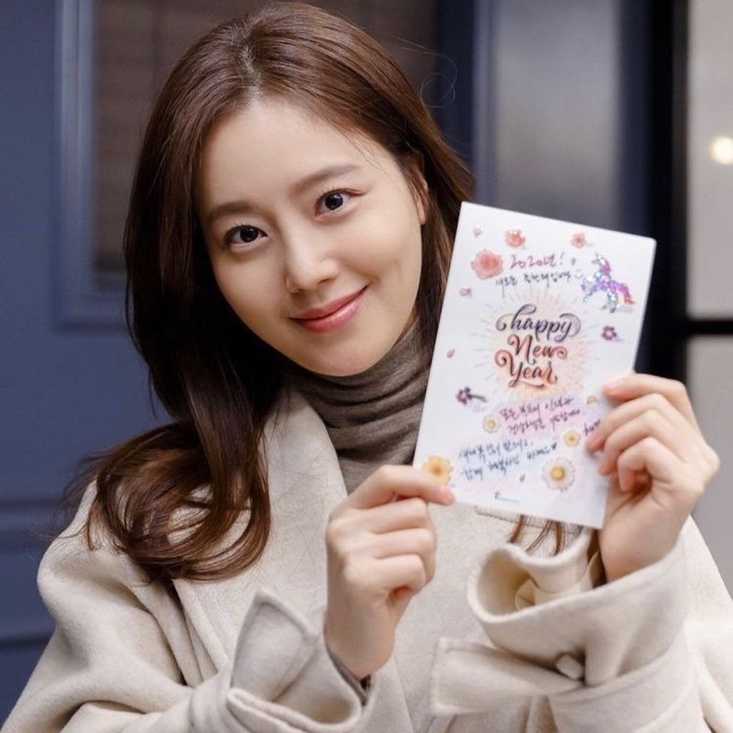 文彩元的最新照片