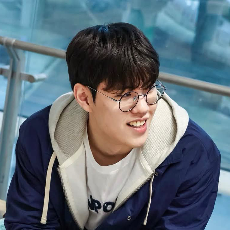 A moment captured by a fan of Oner