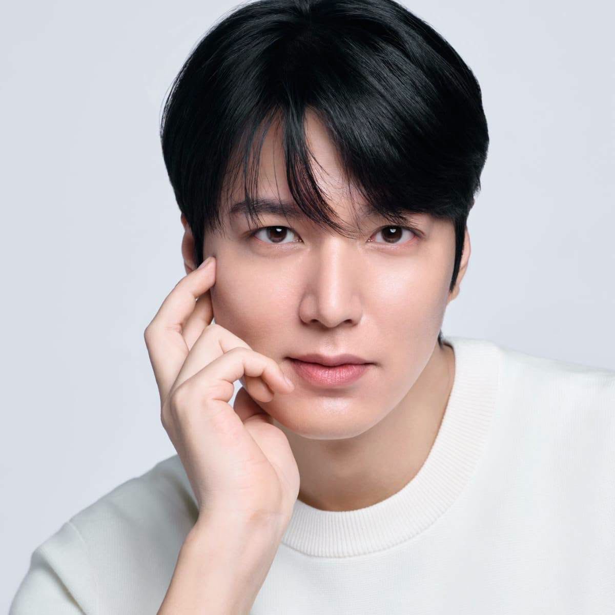 Recent activity shot of Lee Minho