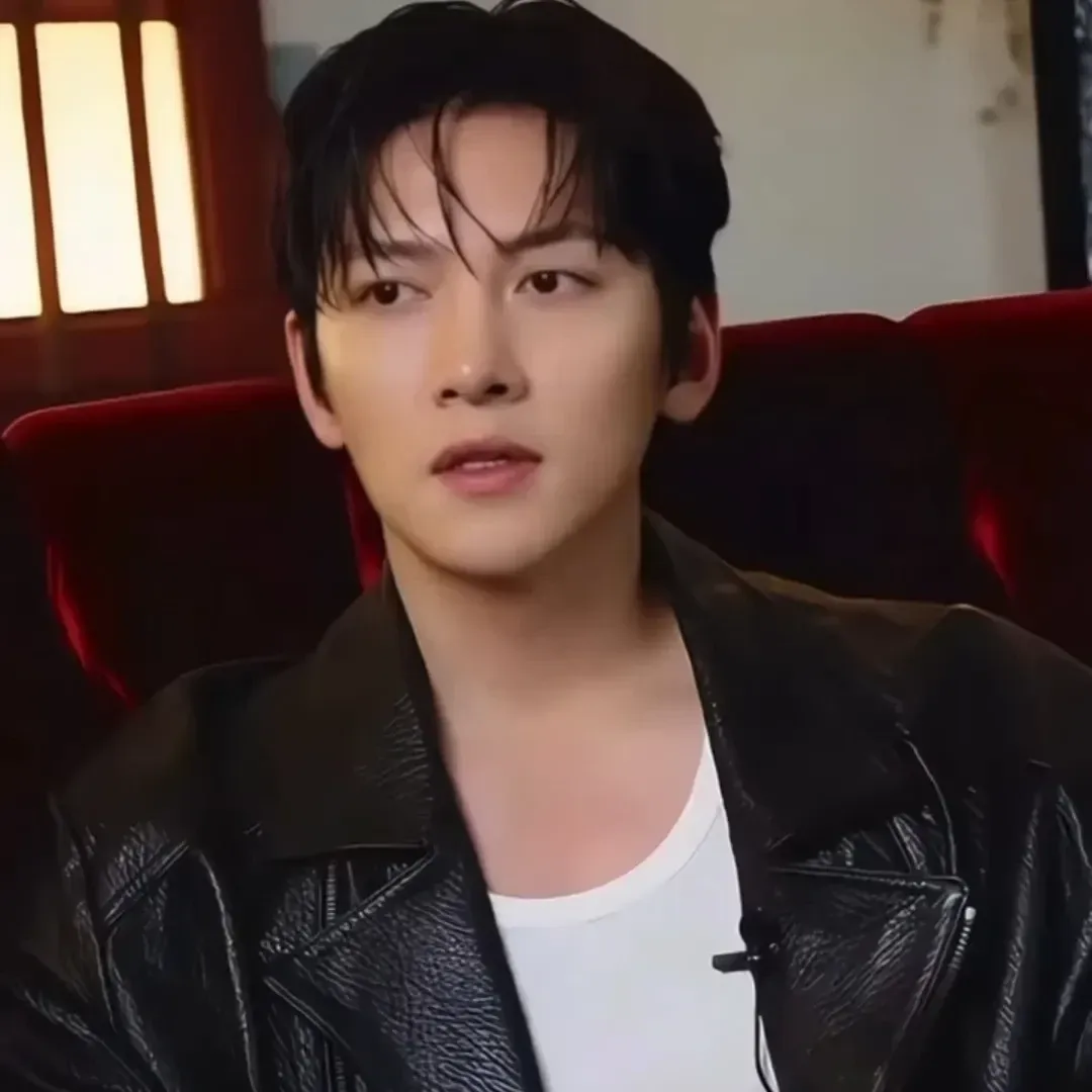 Recent activity shot of Ji Changwook