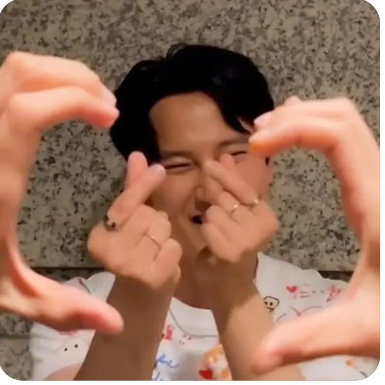 Behind-the-scenes cut of Kim Namgil