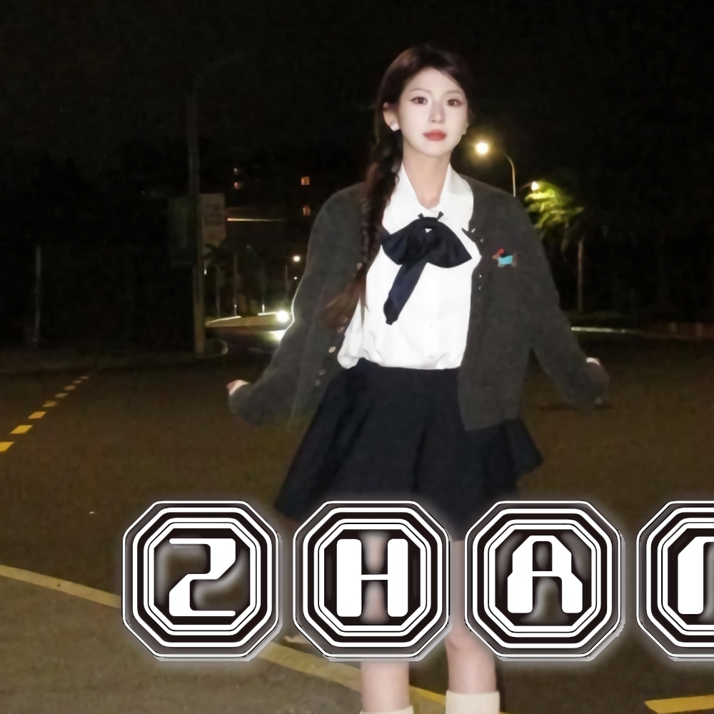 Latest photo of Zhang Miaoyi