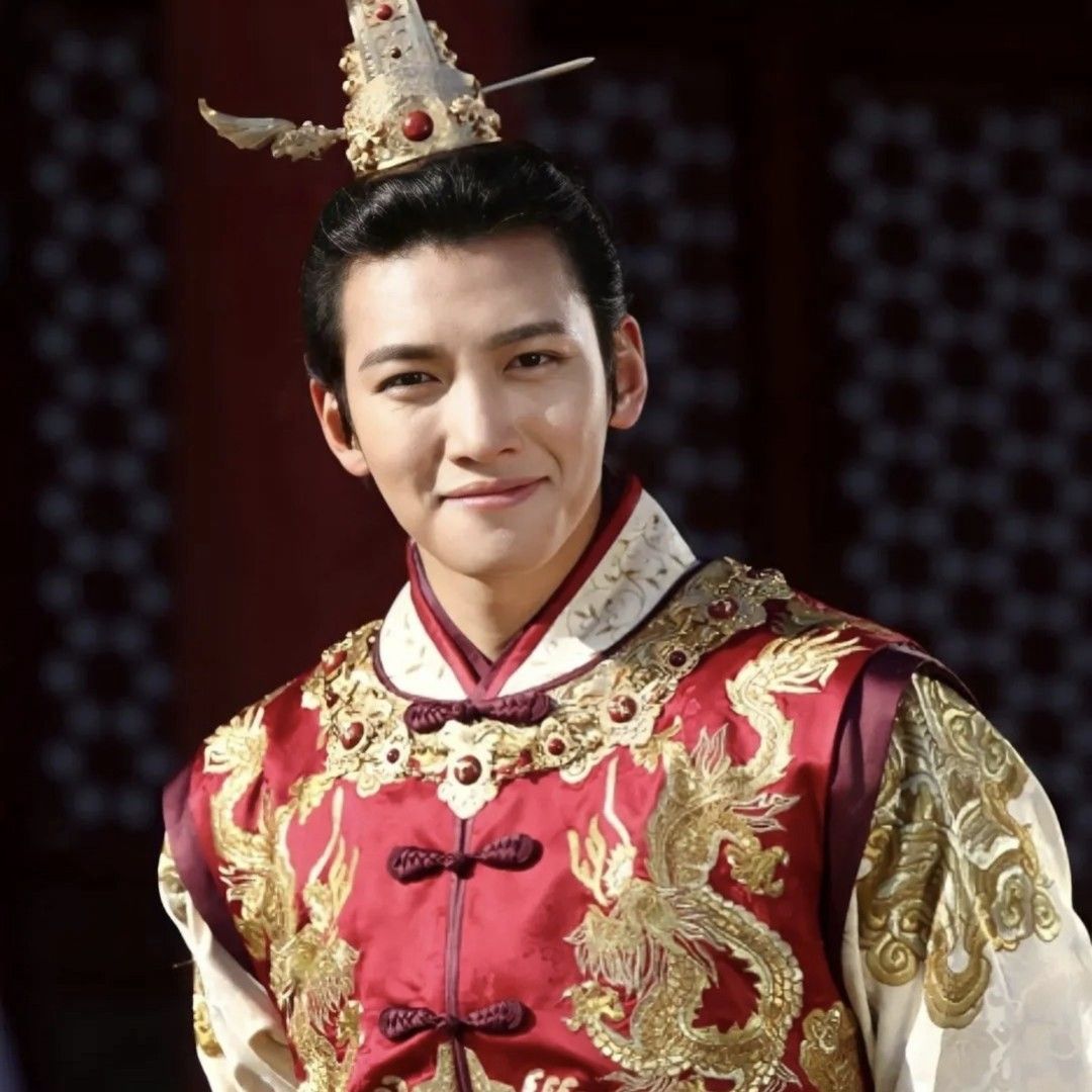 チ・チャンウクの最新写真