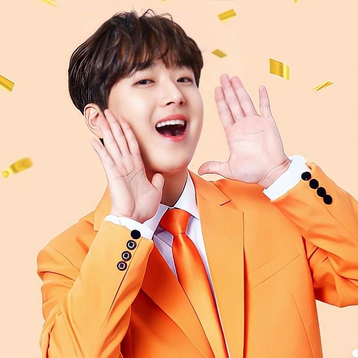 李灿元的最新照片