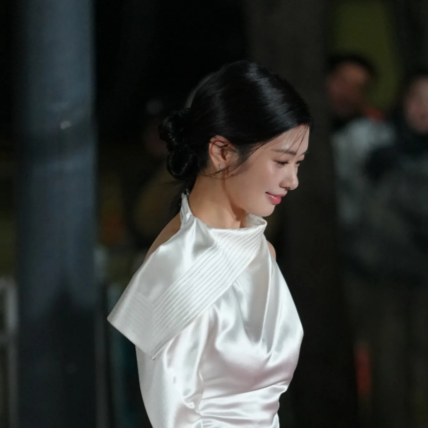 Behind-the-scenes cut of Jung Somin