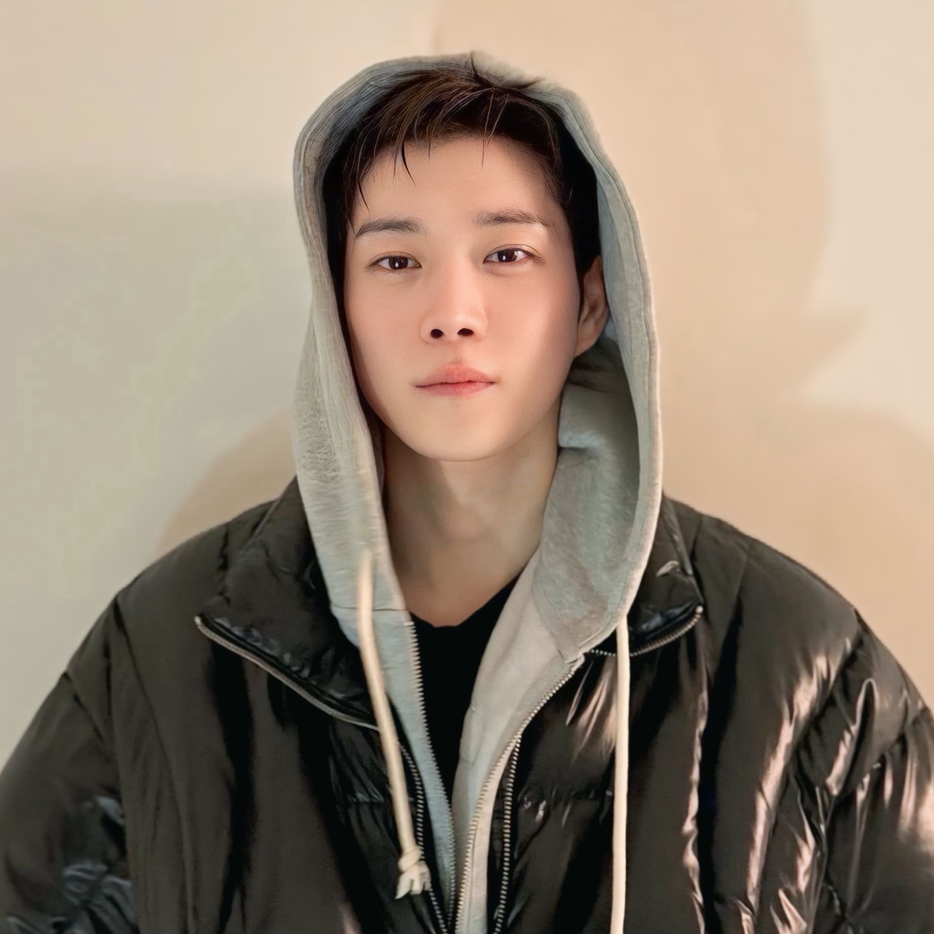 Currently spotlighted celeb post