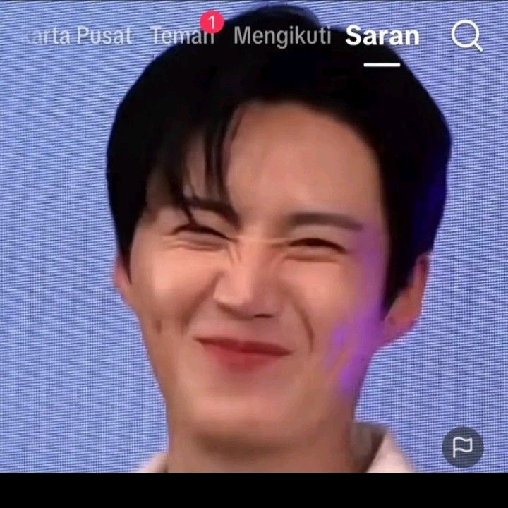 Momen yang diabadikan oleh penggemar Kim Seonho
