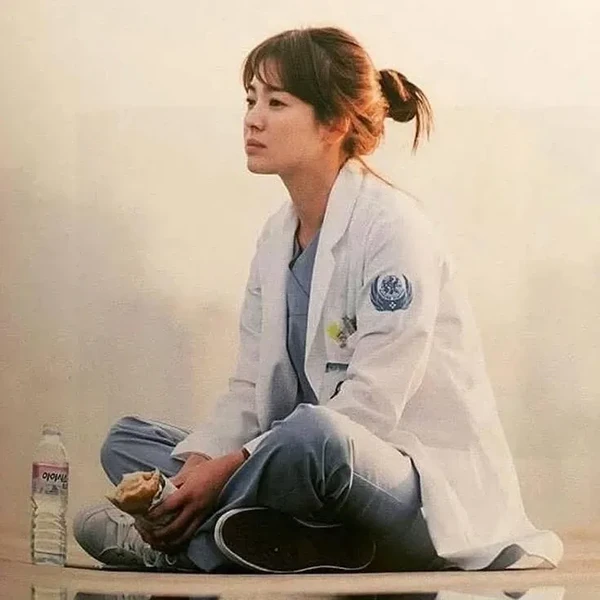 Today’s standout profile photo of Song Hyekyo on Choeaedol Celeb