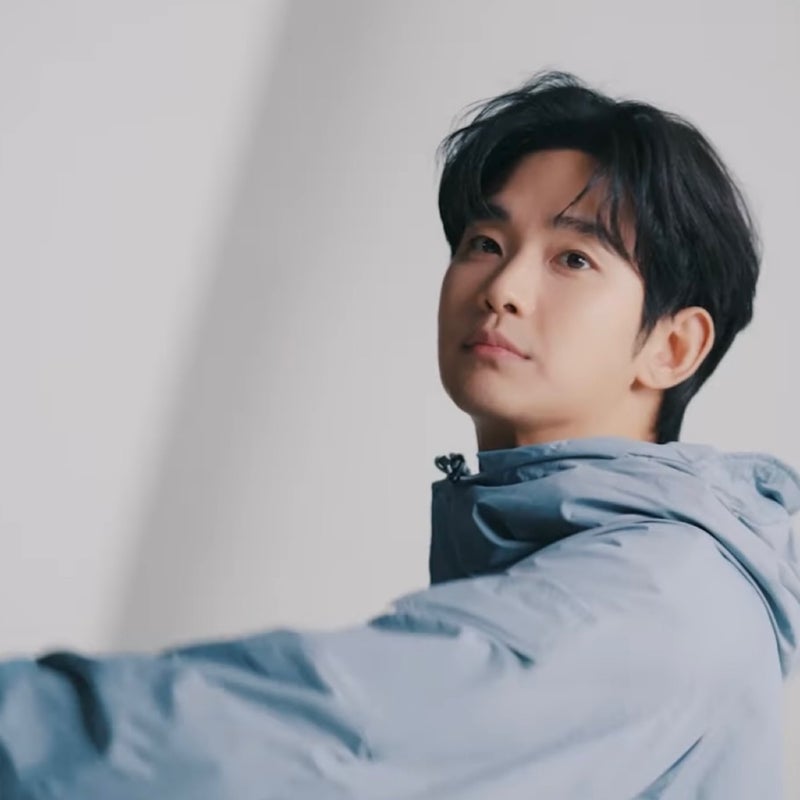 粉絲拍下的金秀賢瞬間