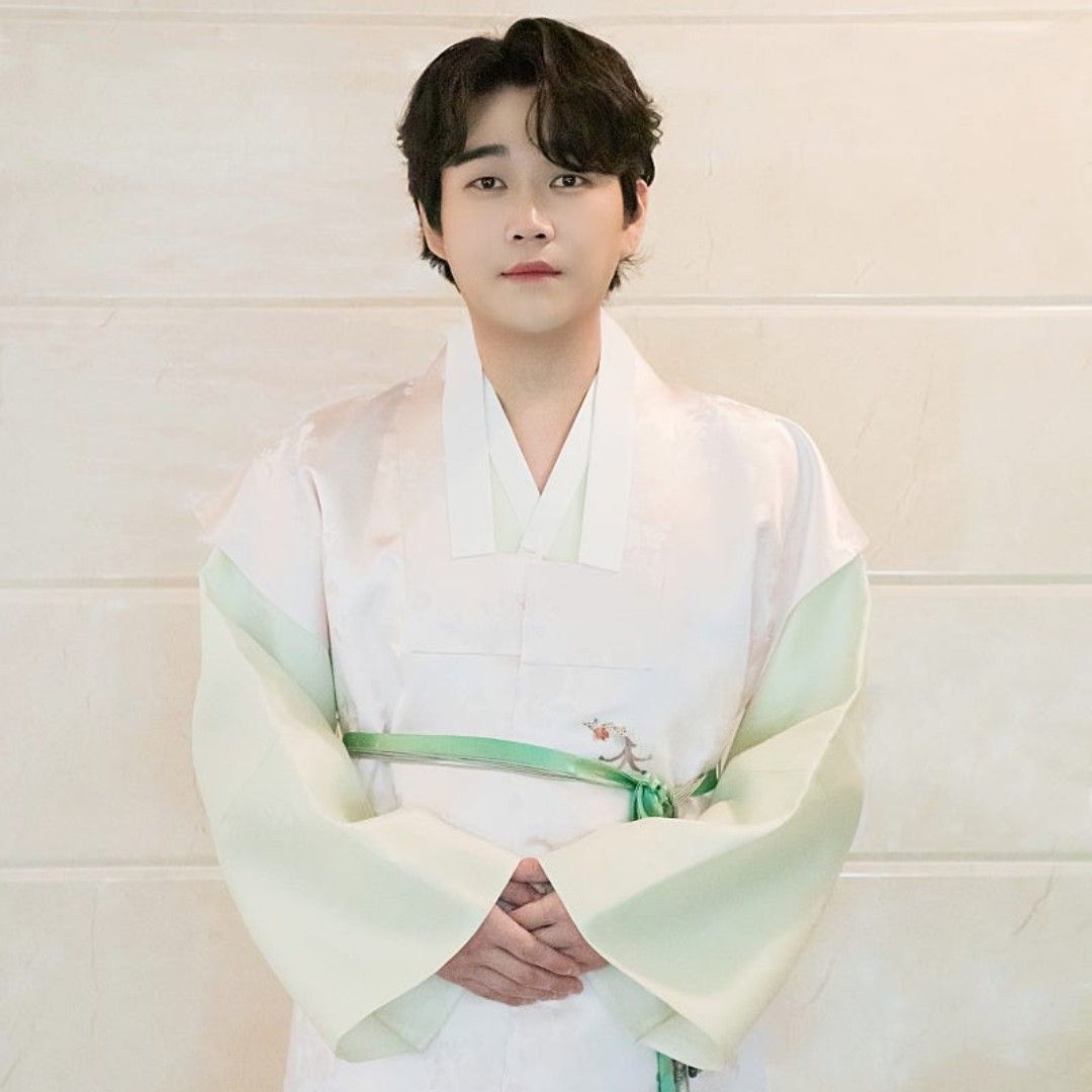 A moment captured by a fan of Hwang Youngwoong