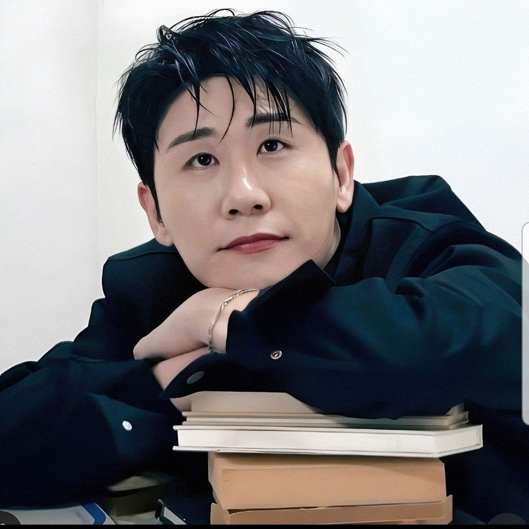 Momen yang diabadikan oleh penggemar Young Tak