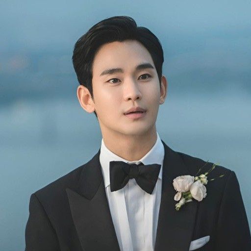 金秀賢的幕後花絮