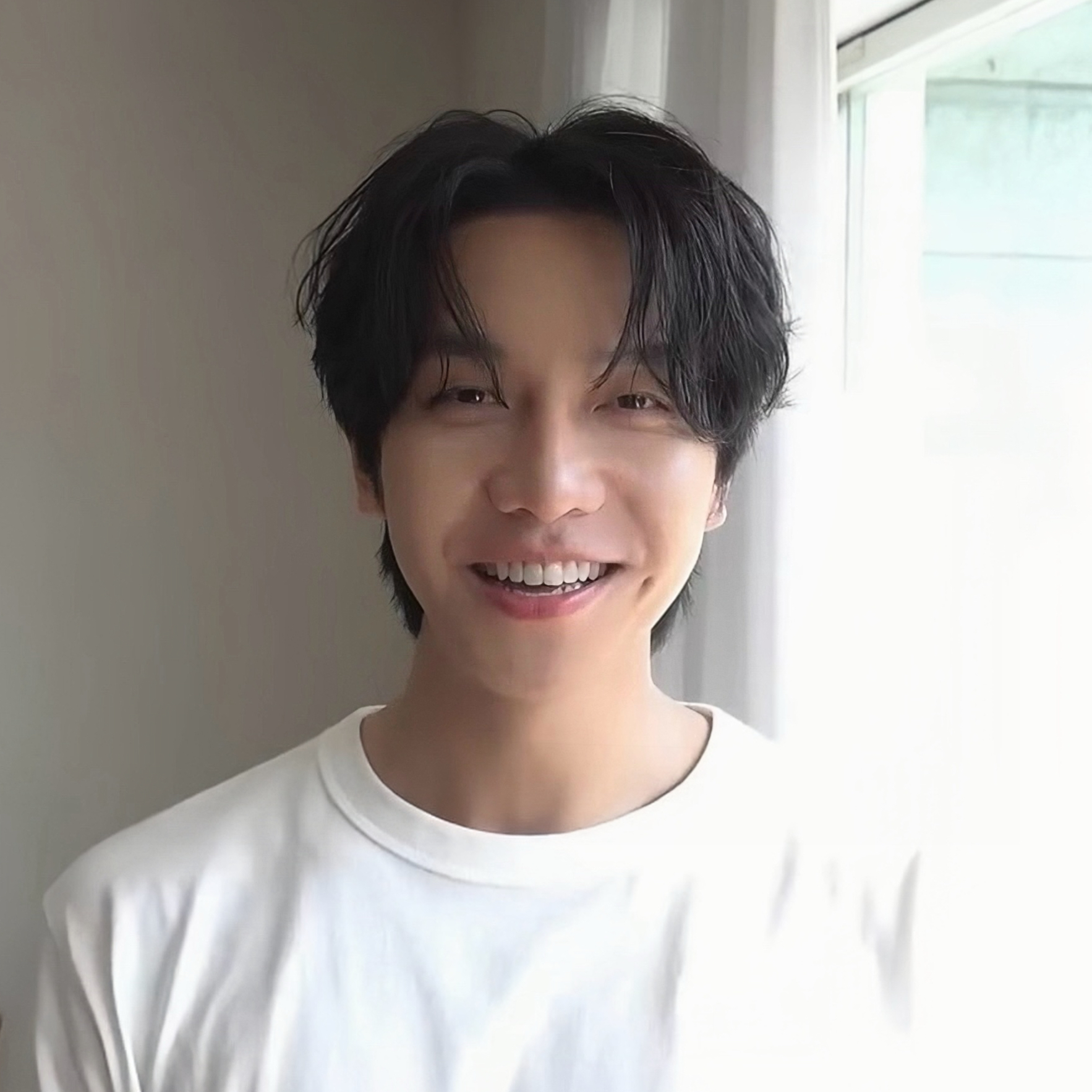 Foto kegiatan terbaru dari Lee Seunggi