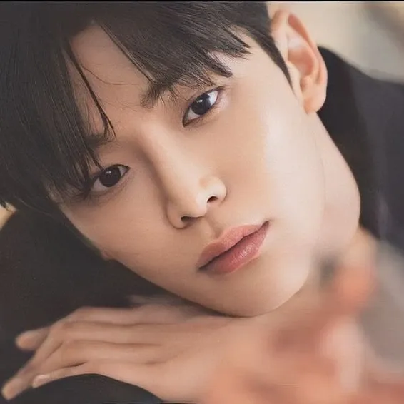 로운 팬이 찍은 순간