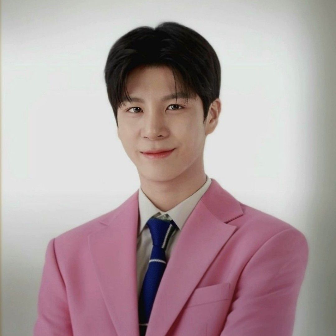 粉丝拍下的郑东元瞬间