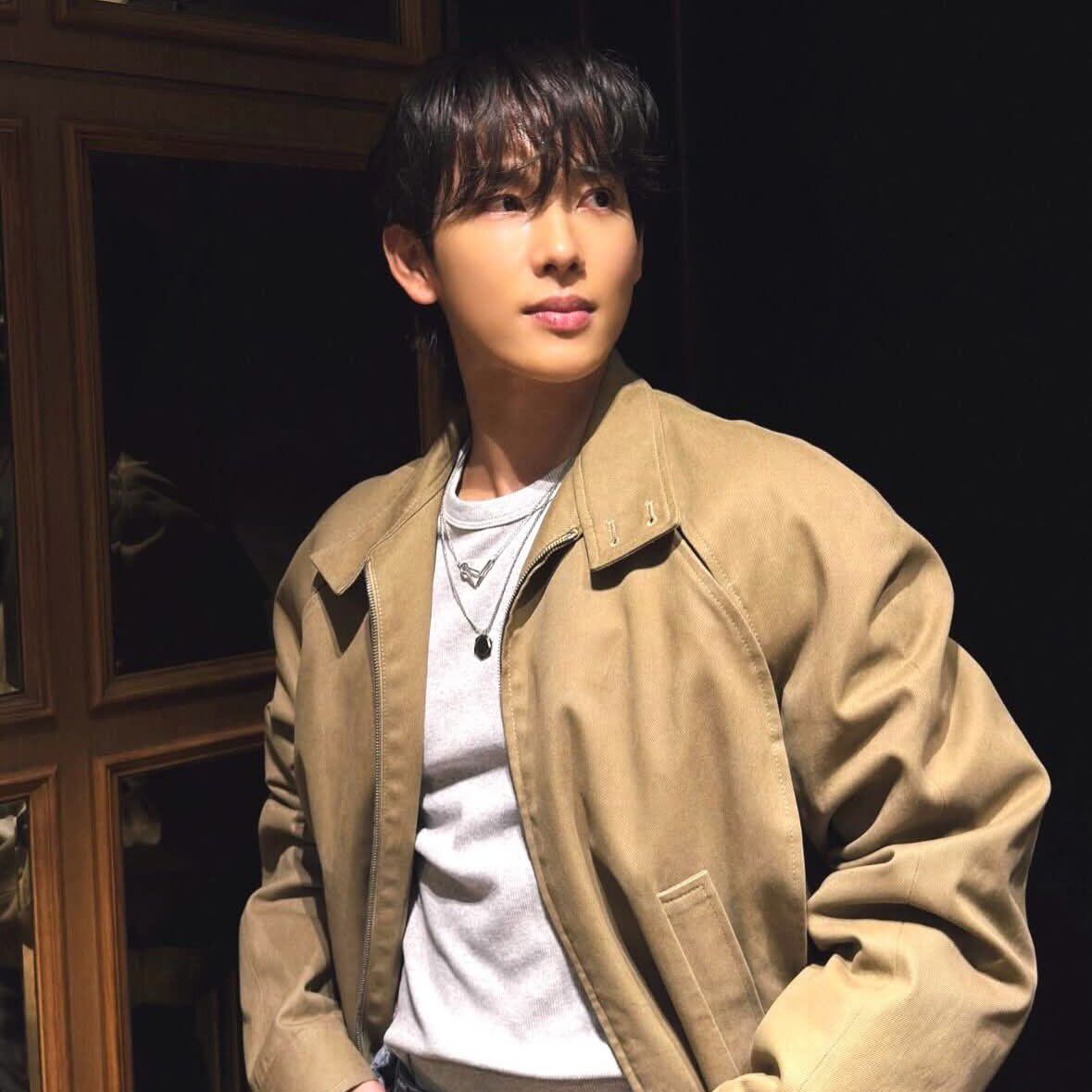 Recent activity shot of Yim Siwan