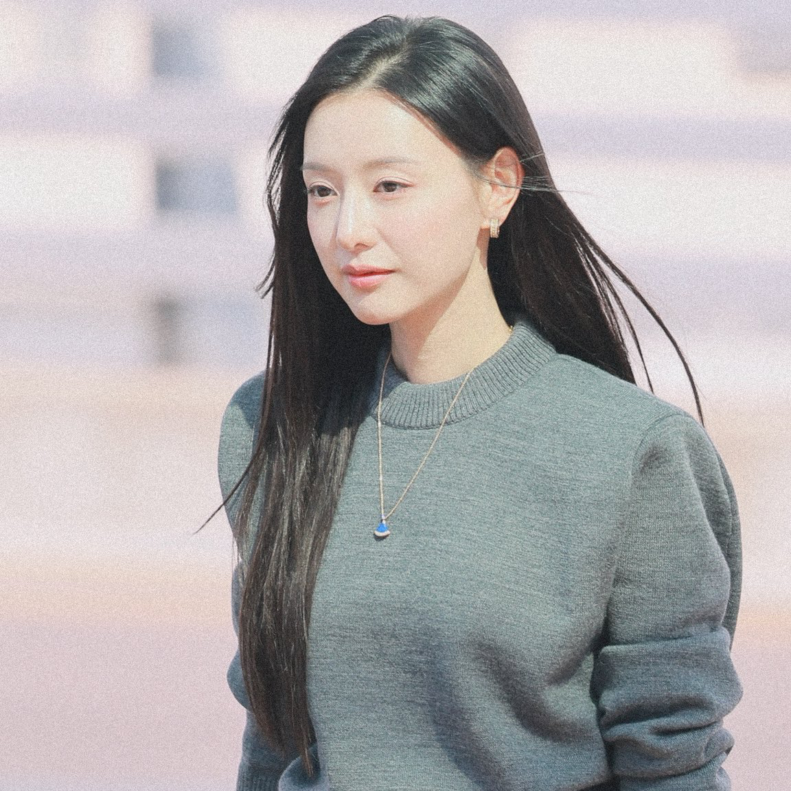 A moment captured by a fan of Kim Jiwon