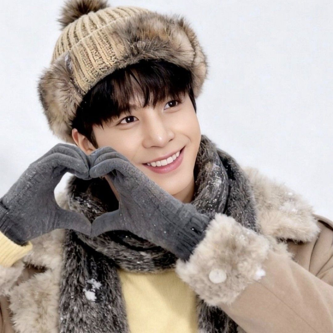 粉丝拍下的郑东元瞬间