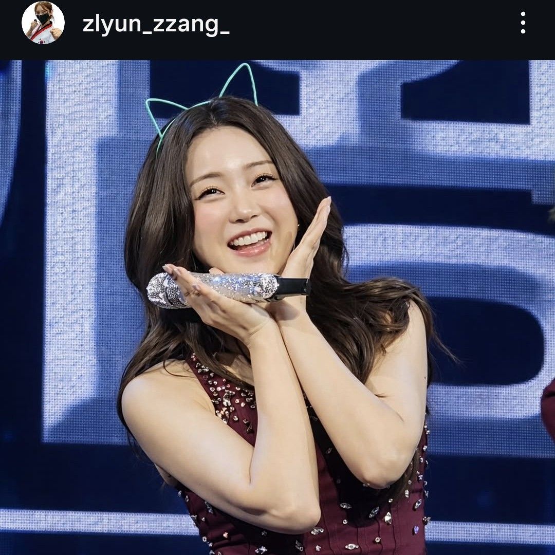 Behind-the-scenes cut of Hong Jiyoon