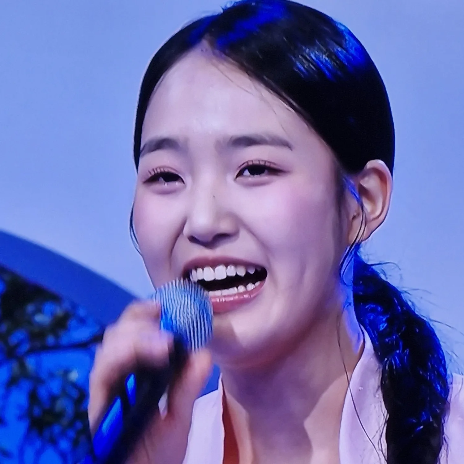 김태연의 비하인드 컷