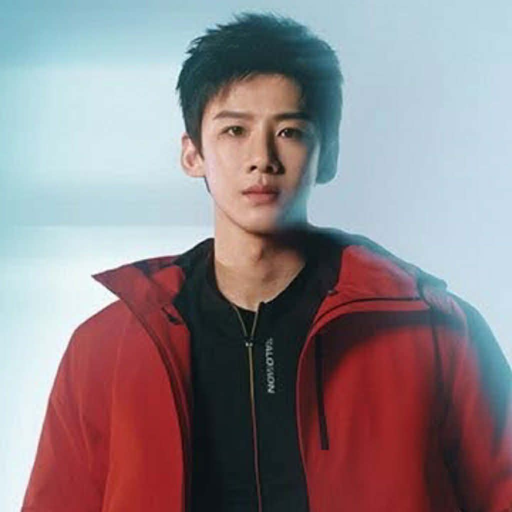 A moment captured by a fan of Bai Jingting