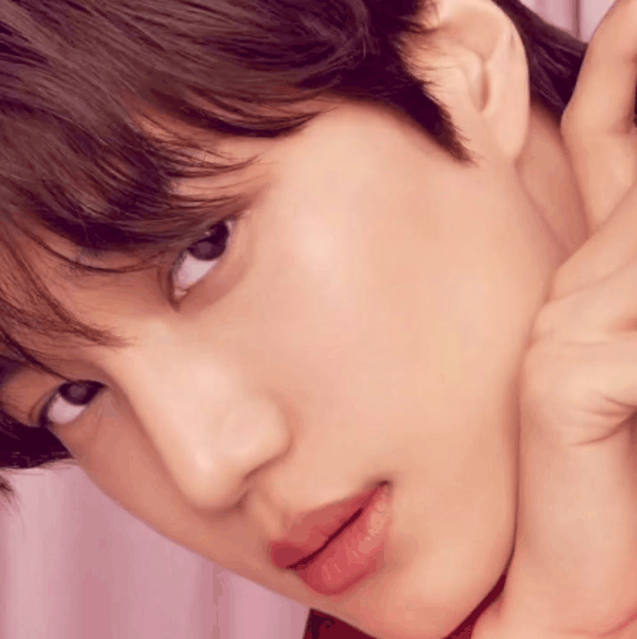 카이의 비하인드 컷