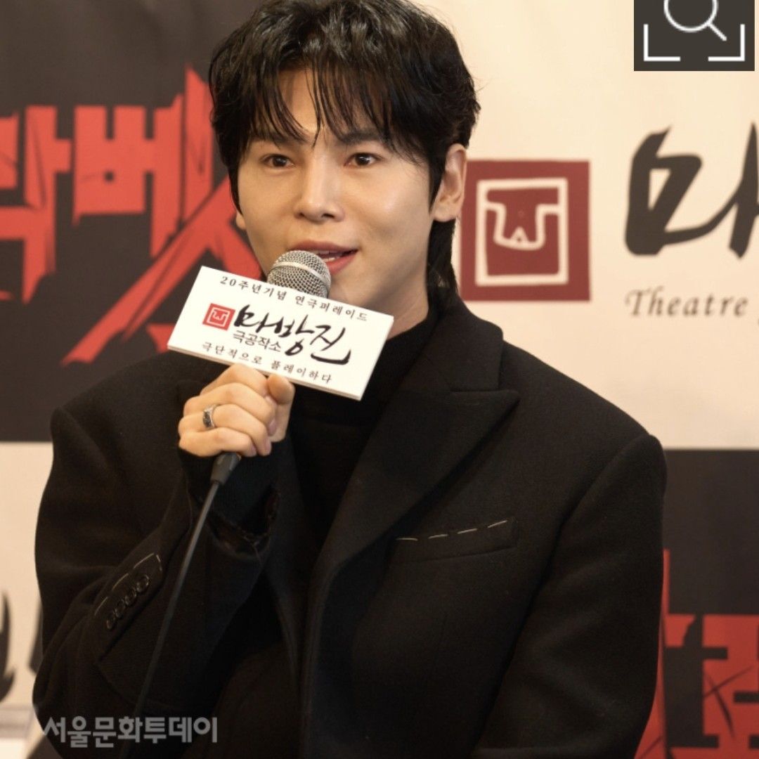 A moment captured by a fan of Kim Junsu (1991)